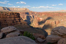 Wolkenschatten am Canyonrand